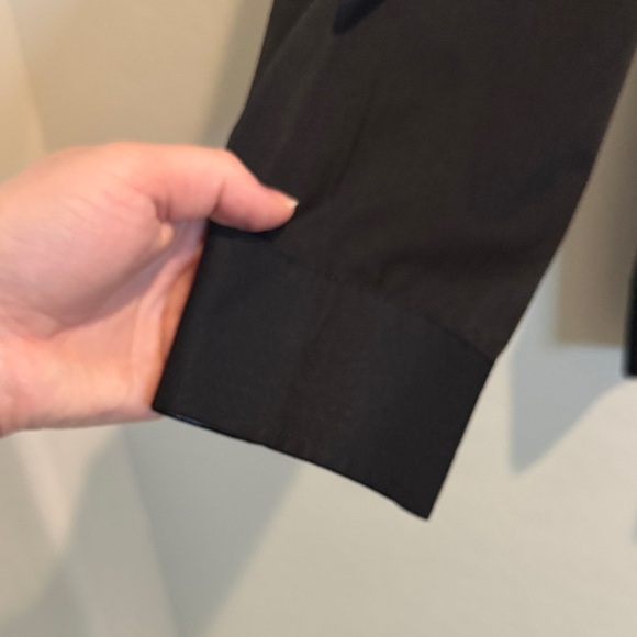 FLEX Men’s Black Long-Sleeve Dress Shirt - Picture 4 of 6